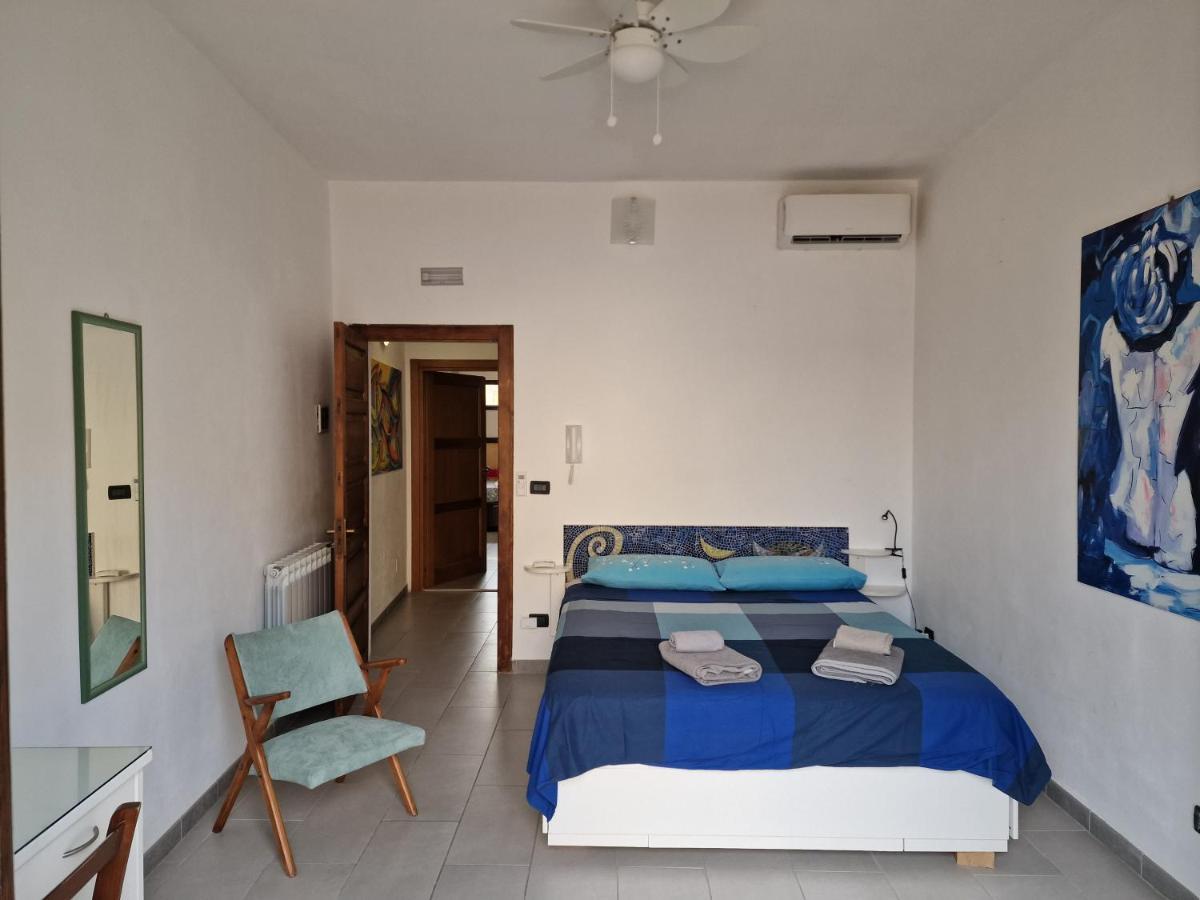 Sea-View Terrace & Bikes Moon Ortigia Holiday Home Syrakus Exterior foto